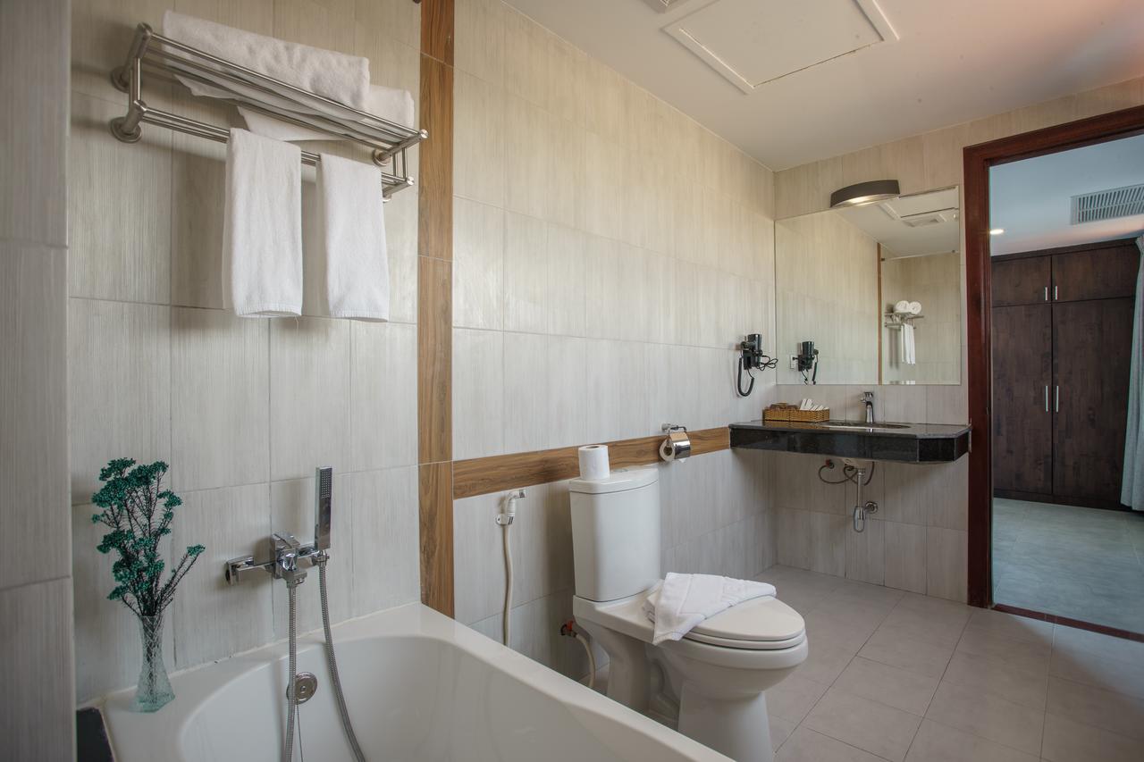Kuch Oudom Hotel Phnom Penh Eksteriør billede