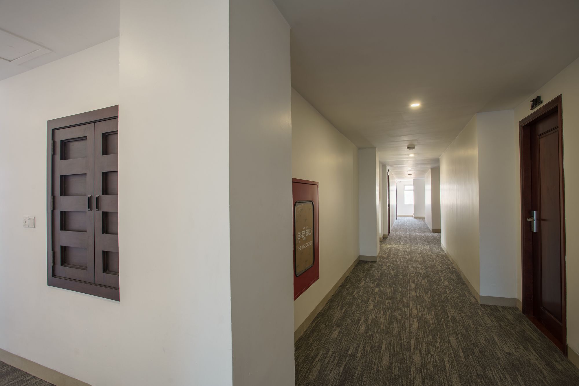 Kuch Oudom Hotel Phnom Penh Eksteriør billede